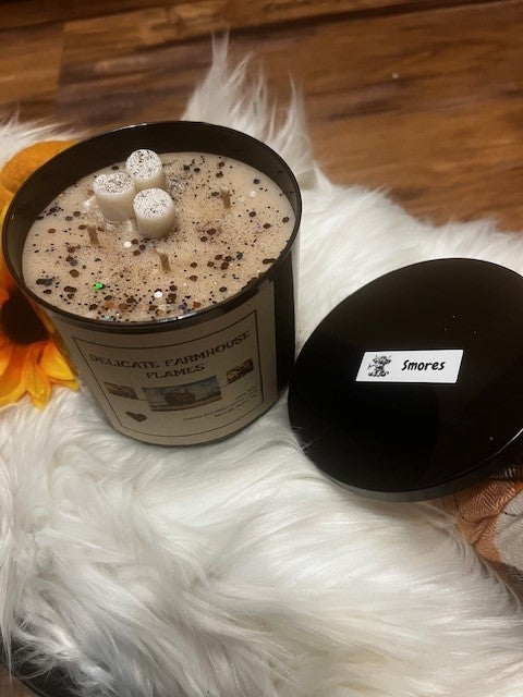 3 Wick Candle image 1